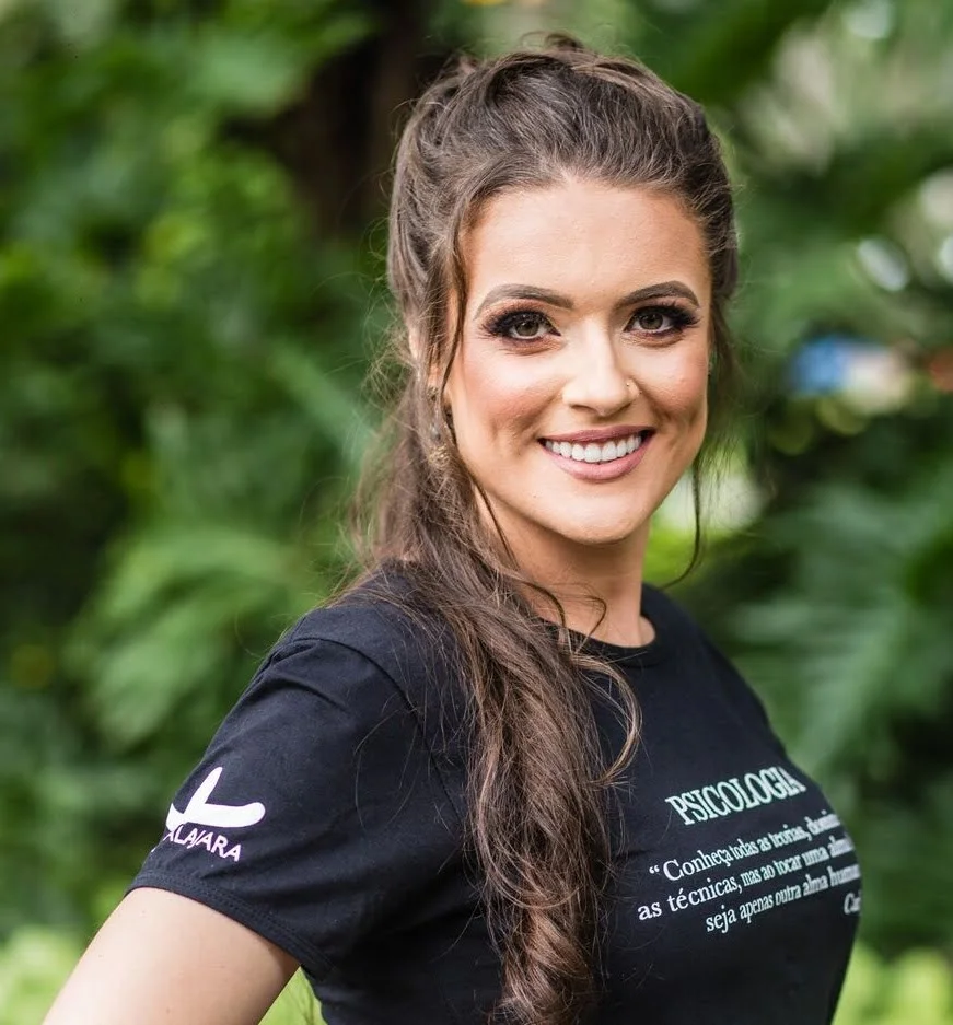 Pâmela Borba - Formação Acadêmica